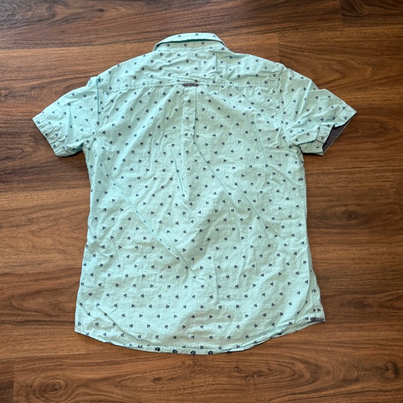 7 Diamonds Men’s Button Up Size M Classy Casual Office - Picture 7 of 7